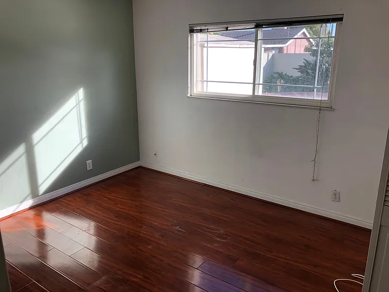 6542 Bishop Dr — Photo 10