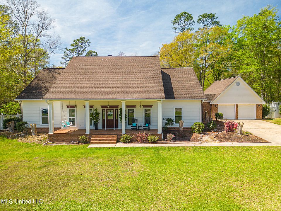 1st image of 14552 S Country Wood Dr