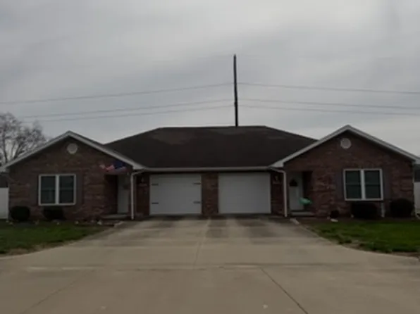 218 Dale Haven Dr #B, Vincennes, IN 47591