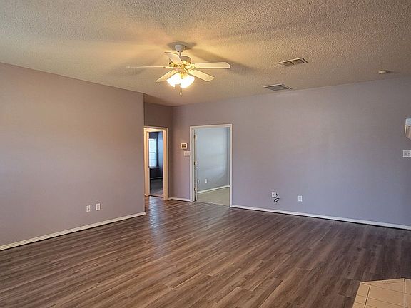 3rd image of 1924 78th St