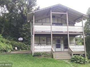 102 Gum Spring Rd, Brunswick, MD 21716