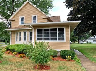 776 Stone Rd, Rochester, NY 14616