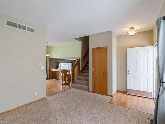 3rd image of 3808 Westlawn Dr