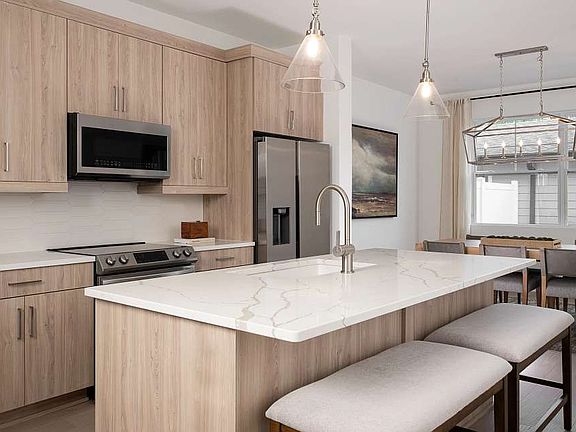 Northlake at Ovation - Kendall II Interior Image 3