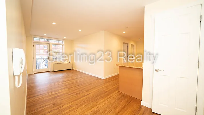 Rented by Sterling Realty Solution Inc | media 14