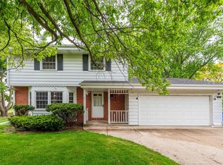 S71W17273 Pleasant View DRIVE, Muskego, WI 53150