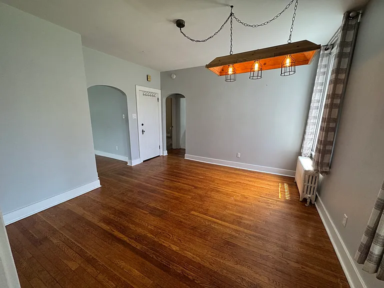 14 Maplewood Ave #14 — Photo 6