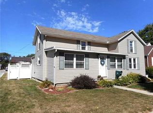 910 Washington St, Genoa, OH 43430