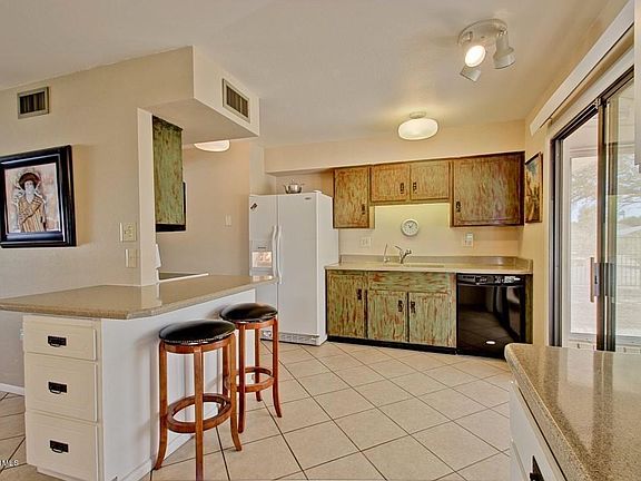 5th image of 12603 W Butterfield Dr
