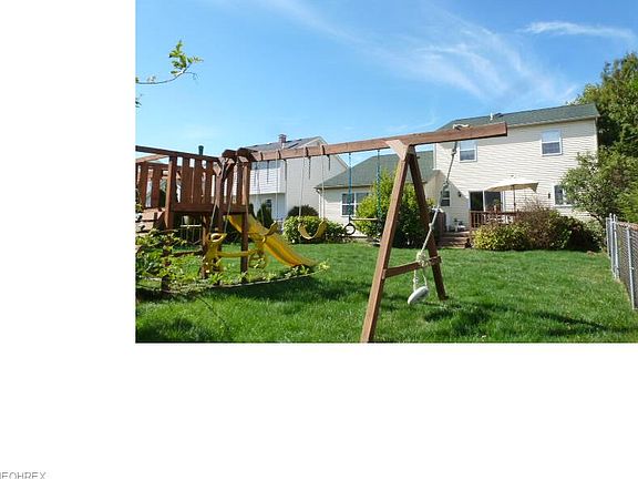 4th image of 2051 Woodgate St