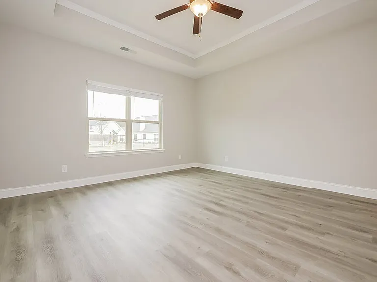 231 Galway Ln — Photo 10