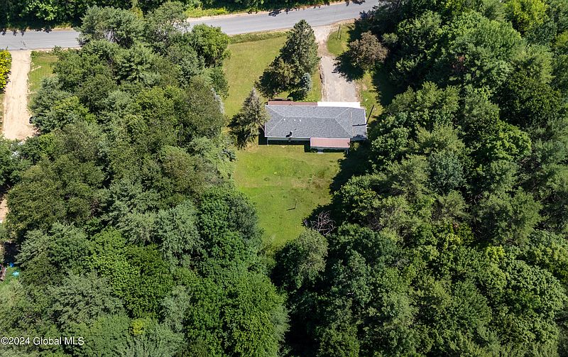 5th image of 112 Trevet Road