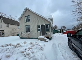 526/524 W Ridge St, Marquette, MI 49855