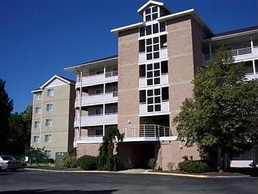 2nd image of 27 Marina Point Dr