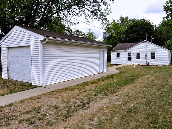 2nd image of 205 S Garfield Ave