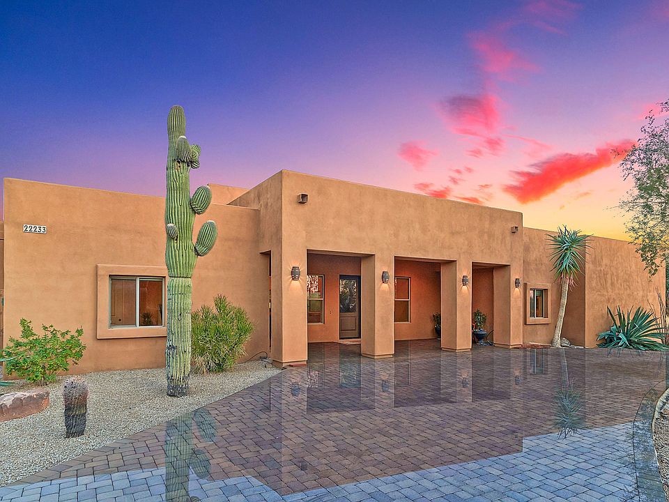 1st image of 22233 N Los Caballos Dr