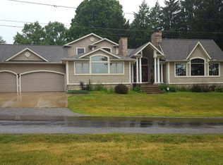 3164 Lake Beach Blvd, Akron, OH 44319