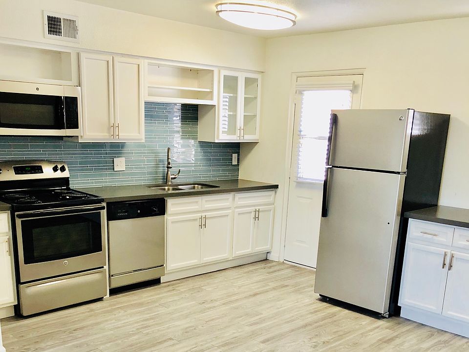 1st image of 500 E Montebello Ave APT 6