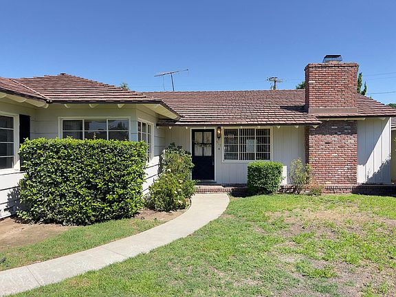 3rd image of 915 Kingsley Dr