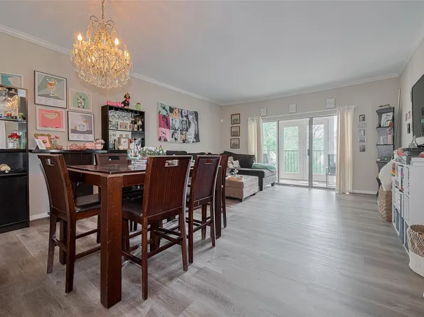 2475 Underwood St APT 381, Houston, TX 77030