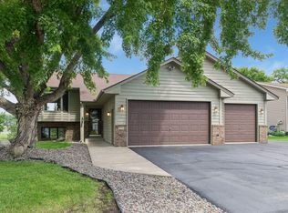 8940 W 125th St, Savage, MN 55378