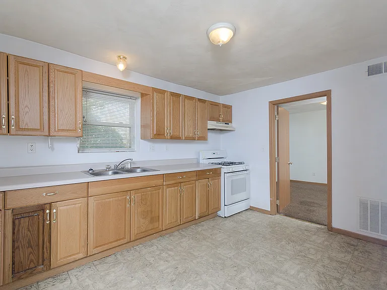 4607 Ruth St #B — Photo 8