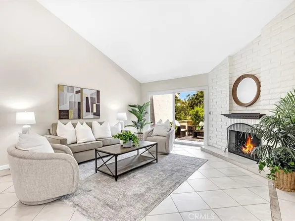 86 Sandpiper #17, Irvine, CA 92604
