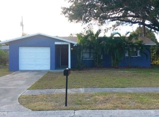 928 Nolan Dr, Largo, FL 33770