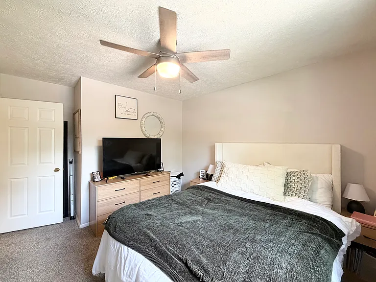 727 W Leon Dr — Photo 23