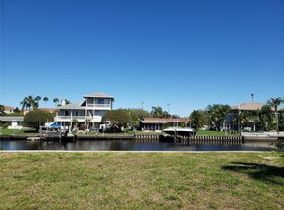 Manatee Ln, Tarpon Springs, FL 34689