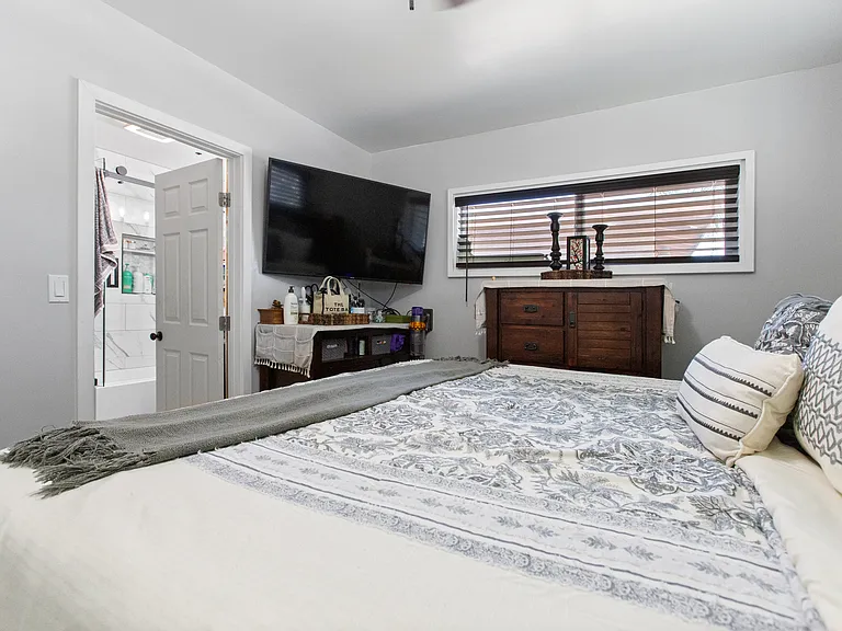5576 Palo Verde St — Photo 24
