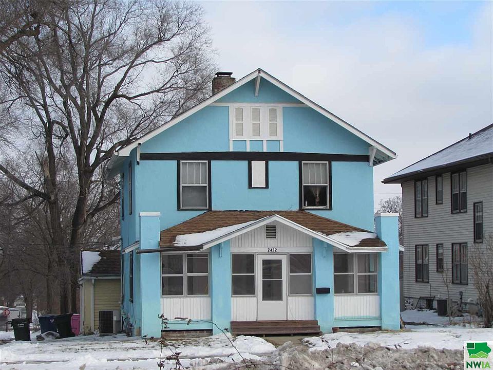 1st image of 2422 Pierce St