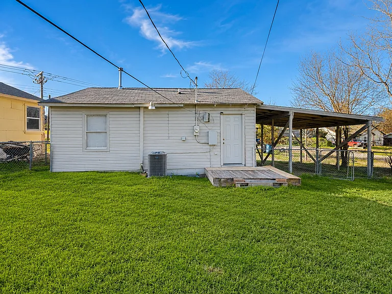2714 Kavasar Dr — Photo 22