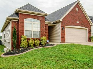 7308 Regiment Rd, Louisville, KY 40229