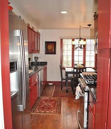 4th image of 55 W Washington St