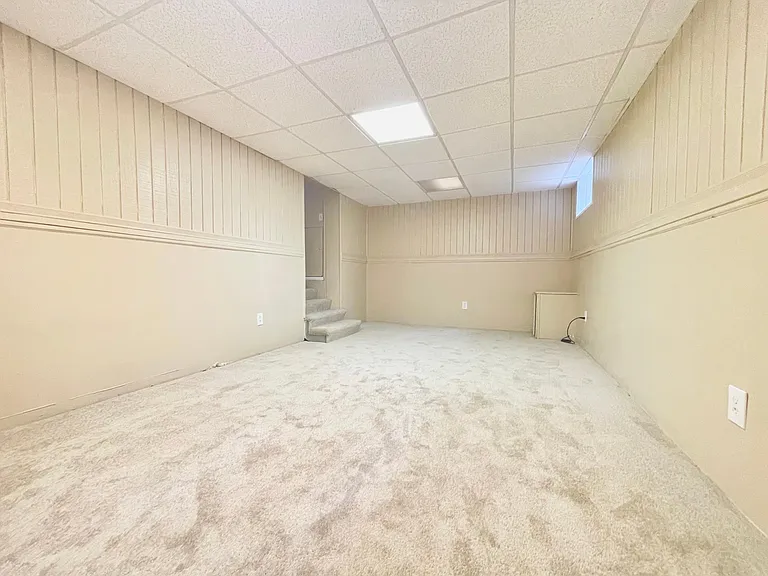 2090 Pilgrim Dr — Photo 41