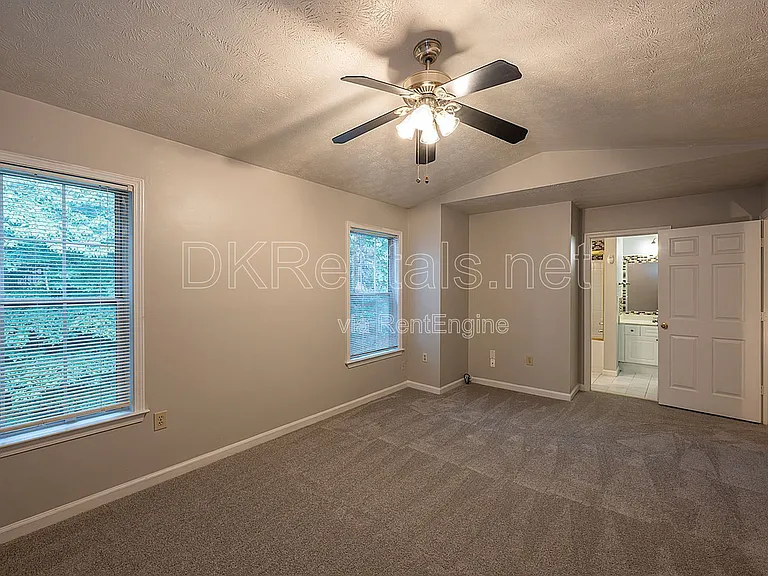 2680 Pine Tree Rd NE #3 — Photo 17