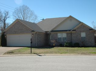 7 Stone Springs Cir, Jackson, TN 38305