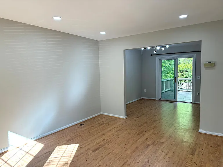 4 Abbey Bridge Ct — Photo 9