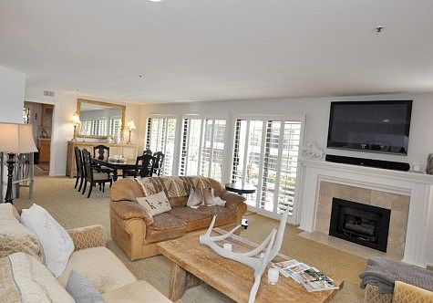 3rd image of 950 Cagney Ln APT 102