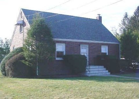 1st image of 288 Clay Pitts Rd