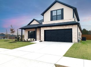 150 Cyprus Grv, Lavon, TX 75166