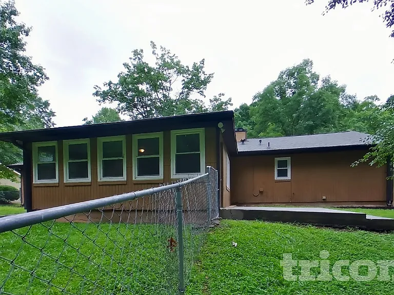 1731 Hidden Acres Dr SW — Photo 19