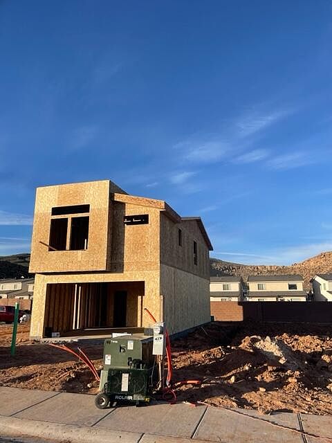 1st image of 5929 S Aragorn Ln