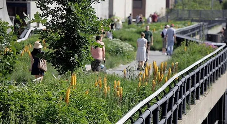 Rented by Keller Williams NYC | media 33