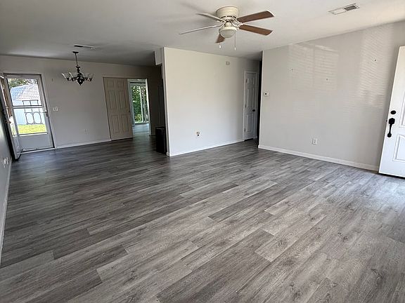 5th image of 3238 Meadow St