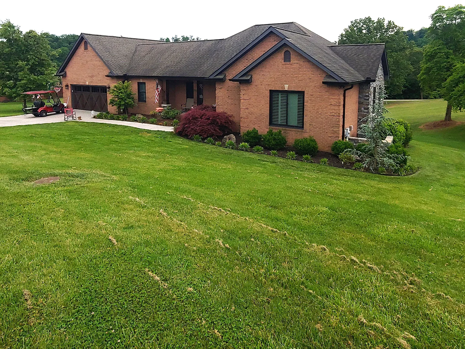 4 bed, 3486 sqft, $3,200 — Photo 2