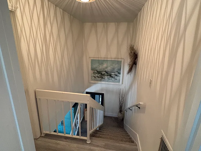 180 Lake Point Ln #180 — Photo 9