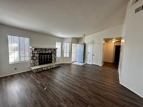 2nd image of 25988 Bay Ave