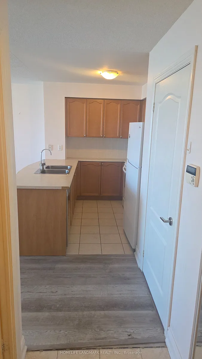 Building Photo - 50 Brian Harrison Way #3106
